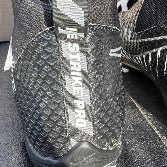 Nike Lunarbeast Strike Pro TD White Black Football Cleats Mens‎ 12 833421-100 main image 5